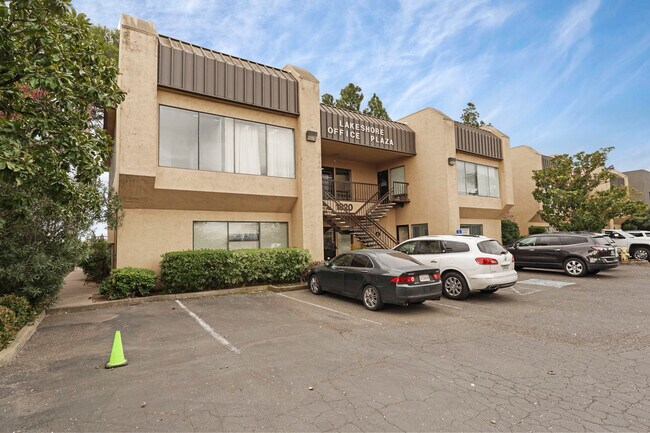 More details for 1820 W Kettleman Ln, Lodi, CA - Office for Sale