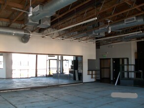 12101-12117 Santa Monica Blvd, Los Angeles, CA for lease Interior Photo- Image 2 of 3