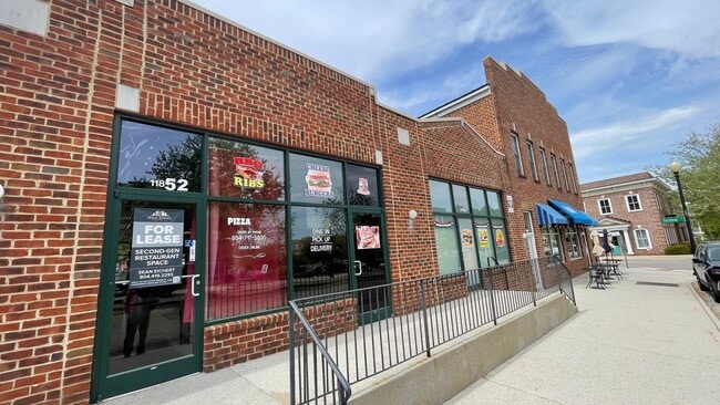 Plus de détails pour 11852-11876 Chester Village Dr, Chester, VA - Commerce de détail à louer