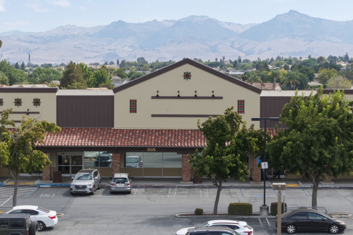 1701 Airline Hwy, Hollister, CA à louer Photo du bâtiment- Image 1 de 8