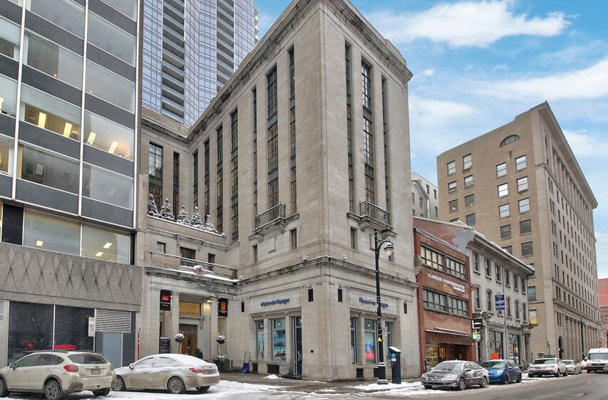 1170 Pl Du Frère-André, Montréal, QC à vendre Autre- Image 1 de 1