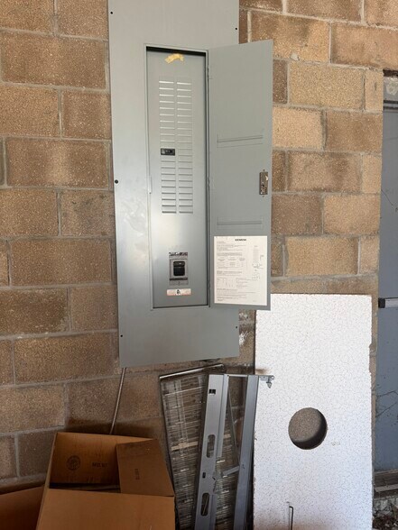 895 S State St, North Vernon, IN à louer - Photo du bâtiment - Image 3 de 6