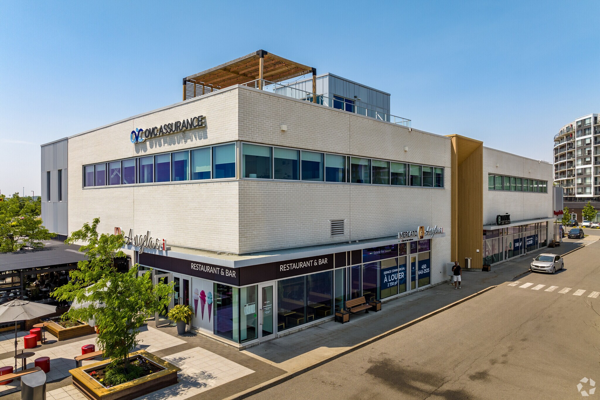 320 Rue De Murano, Sainte-julie, QC à vendre Photo du bâtiment- Image 1 de 1