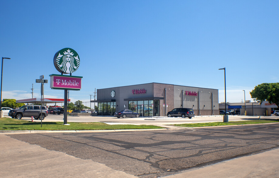 1411-1413 N Kansas Ave, Liberal, KS for sale - Building Photo - Image 1 of 10