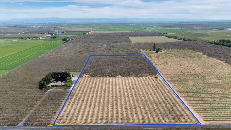 2150 N Fine Road, Linden, CA à vendre - Aérien - Image 3 de 10