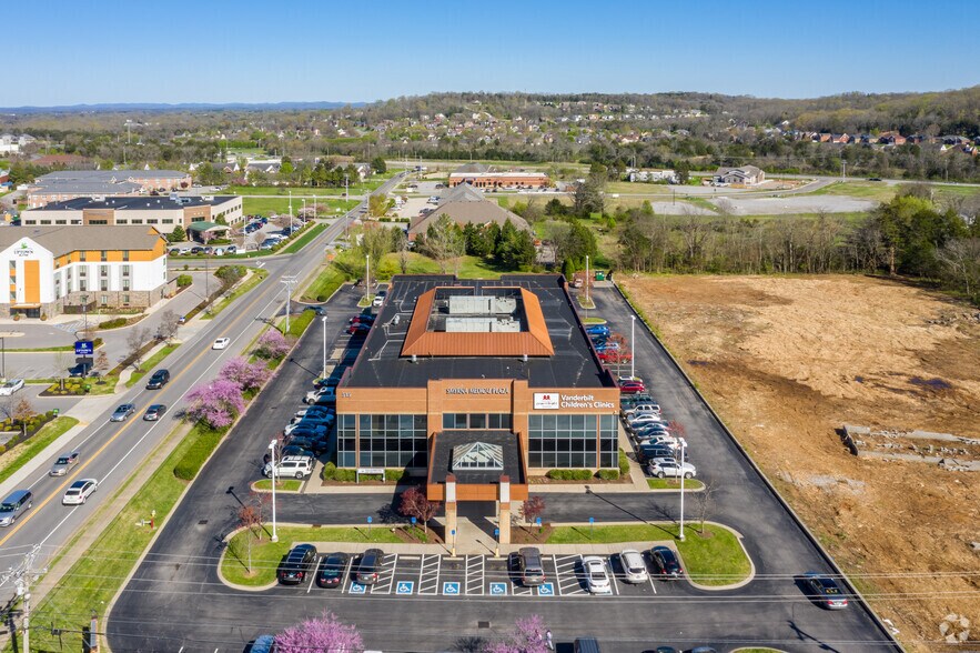 515 Stonecrest Pky, Smyrna, TN à louer - Aérien - Image 3 de 6