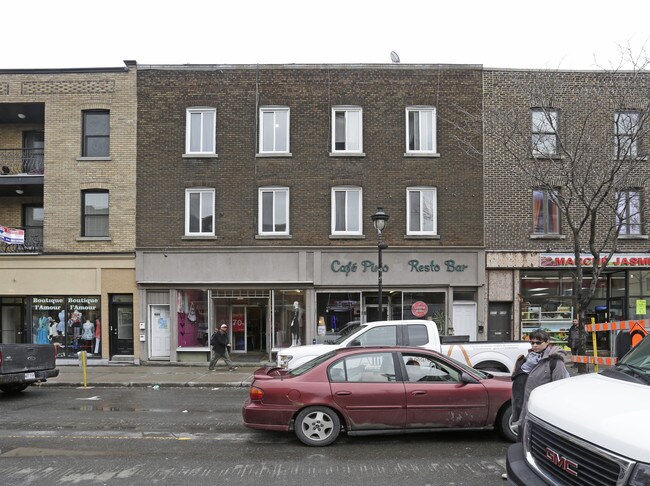 Plus de détails pour 4317 Rue Wellington, Montréal, QC - Commerce de détail à louer