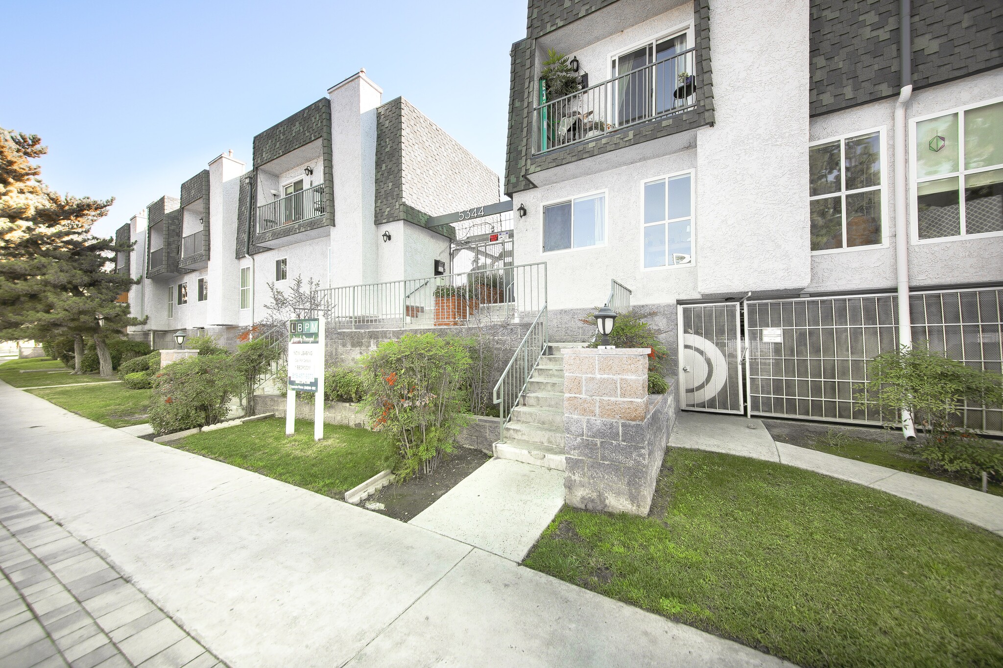 5344 Circle Dr, Sherman Oaks, CA for sale Building Photo- Image 1 of 1