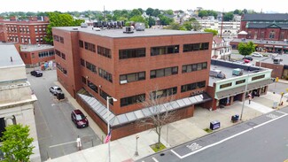 Plus de détails pour 389 Main St, Malden, MA - Bureau à vendre