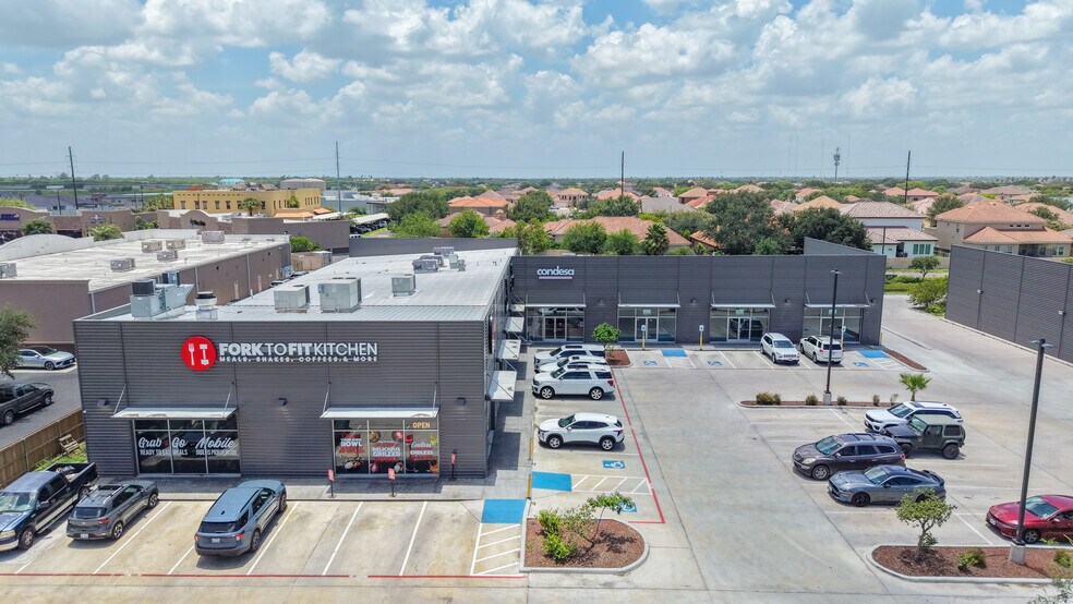 1401 S McColl Rd, Edinburg, TX à louer - Photo principale - Image 1 de 5