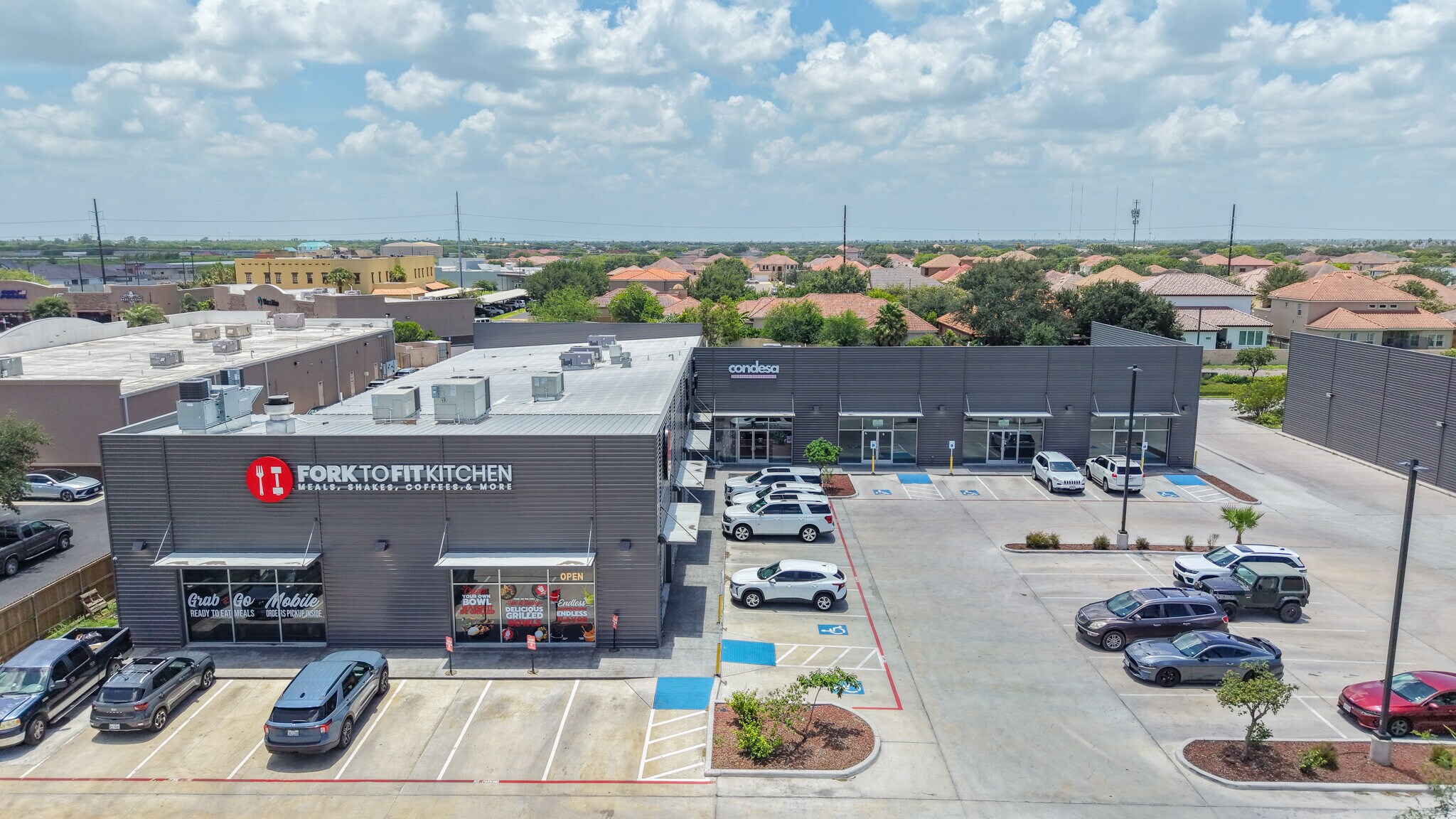 1401 S McColl Rd, Edinburg, TX for lease Primary Photo- Image 1 of 6
