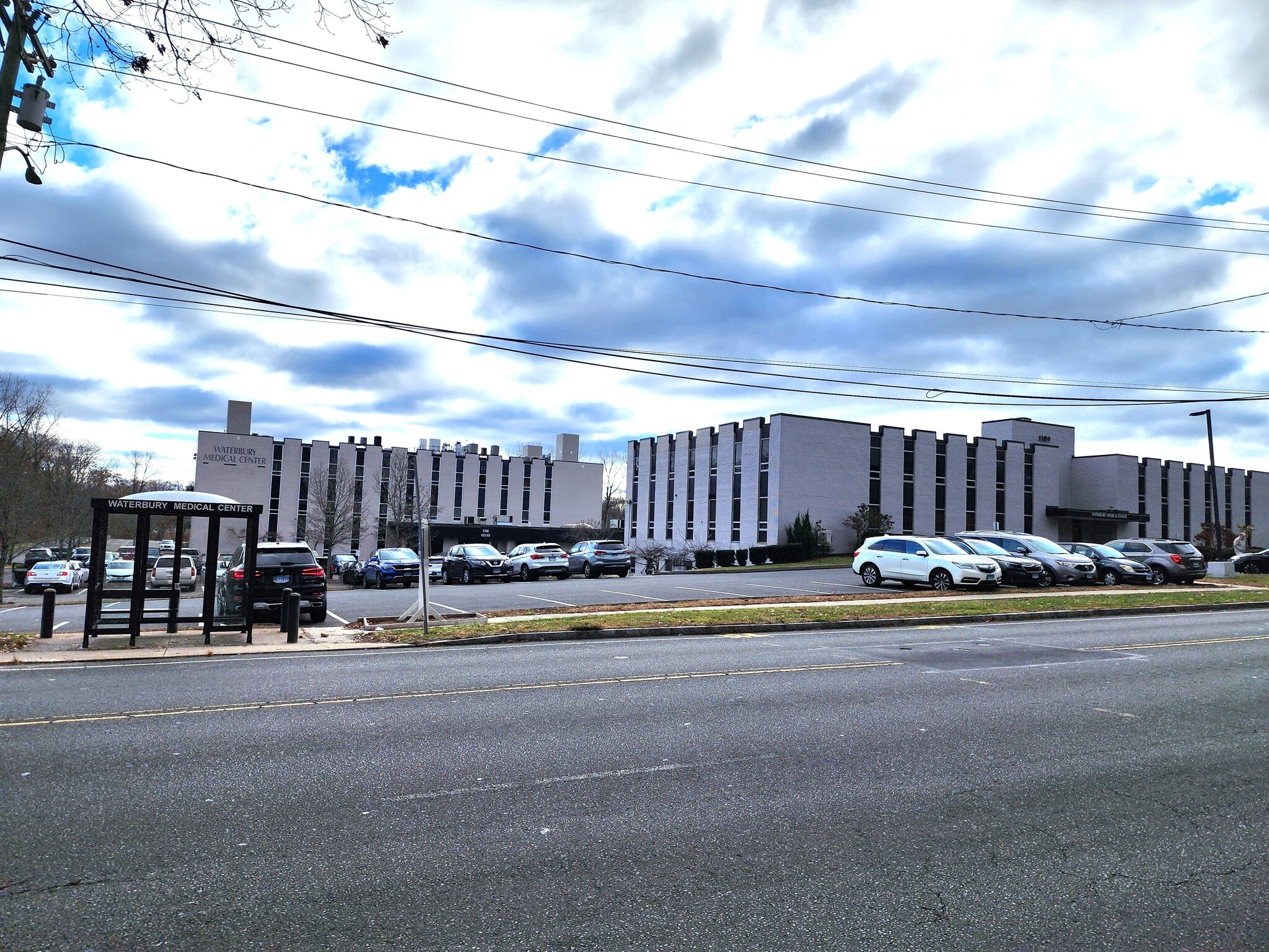 1389 W Main St, Waterbury, CT for lease Building Photo- Image 1 of 7