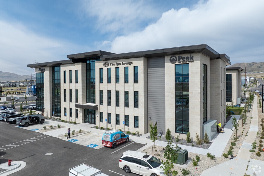 3668 W 2150 N, Lehi, UT for lease - Primary Photo - Image 1 of 6