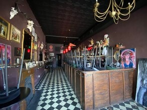 1012-1032 S Presa St, San Antonio, TX for lease Interior Photo- Image 1 of 7