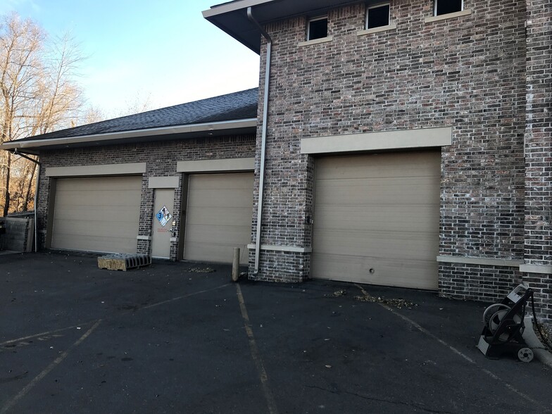 922 Highway 55, Medina, MN for lease - Building Photo - Image 3 of 8