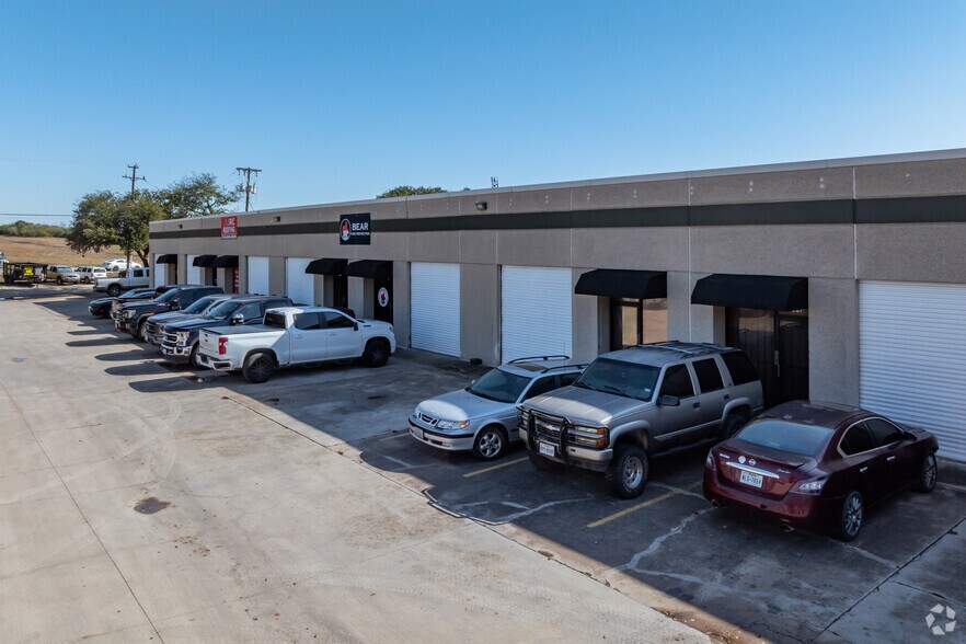 14309 Toepperwein Rd, San Antonio, TX à louer - Photo du bâtiment - Image 3 de 17