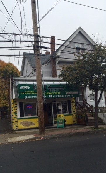 1507-1529 Stratford Ave, Bridgeport, CT for lease - Building Photo - Image 3 of 37