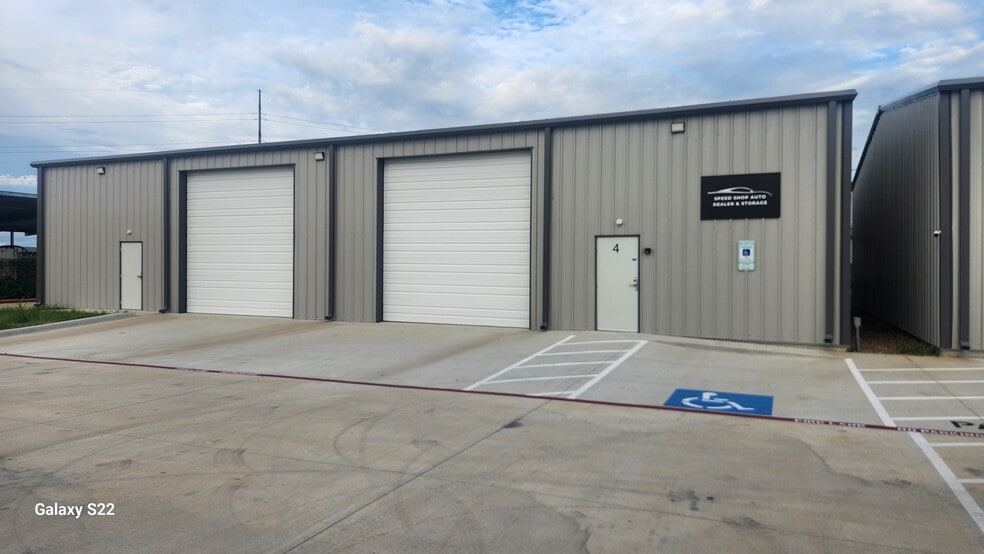 14566 Industrial Park, Aubrey, TX for lease - Building Photo - Image 2 of 18