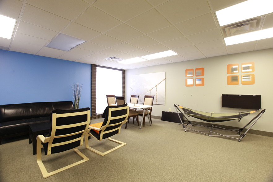 1550 Old Henderson Rd, Columbus, OH à louer - Photo intérieure - Image 2 de 8