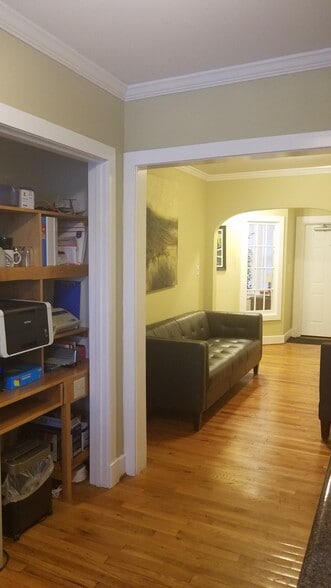 331 22nd Ave N, Nashville, TN for sale - Building Photo - Image 3 of 26