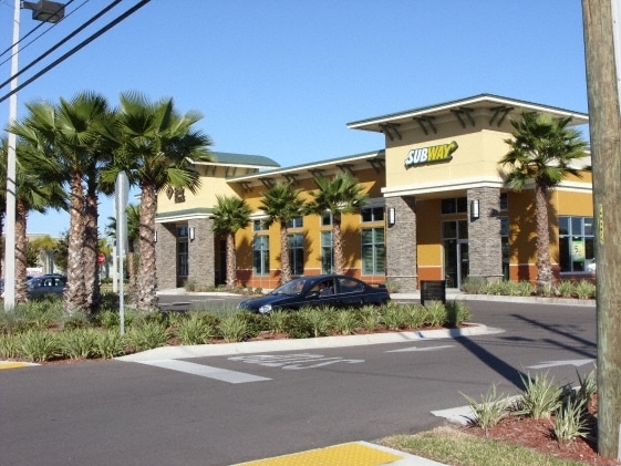 18419 US Hwy 19 N, Clearwater, FL for lease - Building Photo - Image 1 of 9