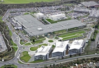 Plus de détails pour 2 Millshaw Park Ln, Leeds - Bureau à louer