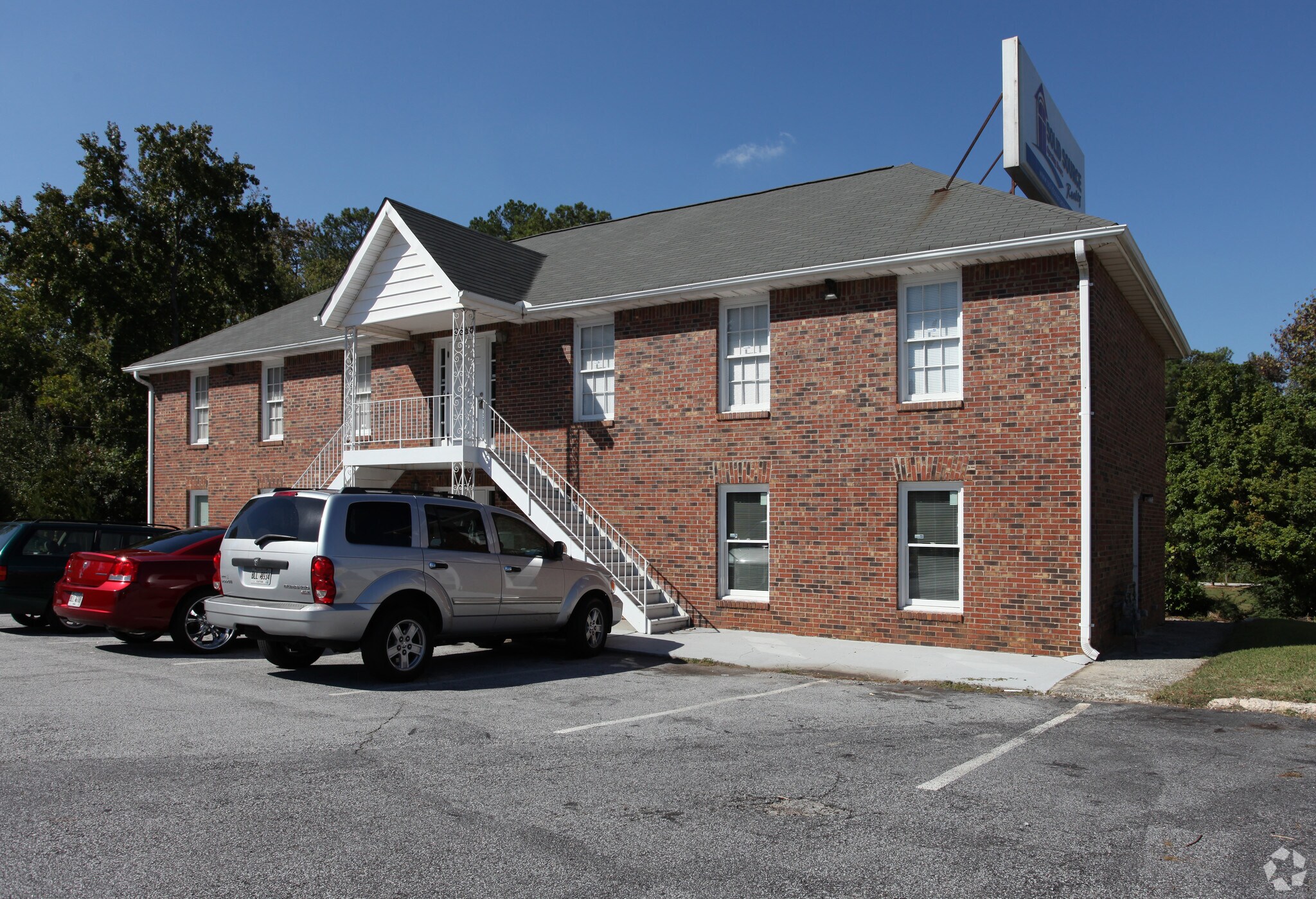 530 Parkwood Way, Jonesboro, GA for sale Primary Photo- Image 1 of 4