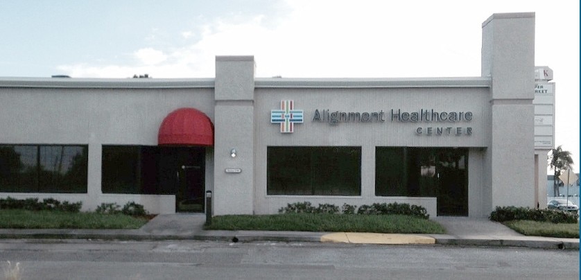 5425 Park St N, Saint Petersburg, FL for lease - Building Photo - Image 2 of 7