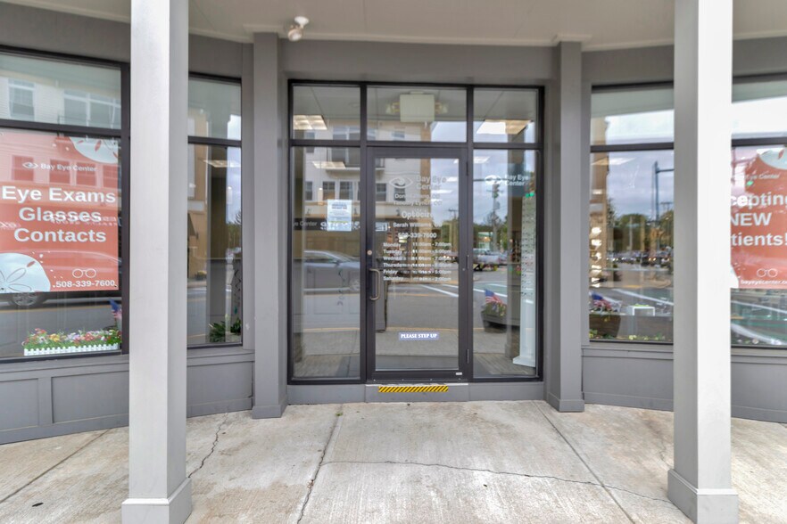 1-5 N Main St, Mansfield, MA for lease - Building Photo - Image 3 of 23