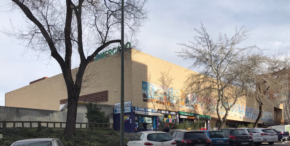 Calle de la Virgen de las Viñas, 16, Madrid, Madrid for lease - Building Photo - Image 2 of 2