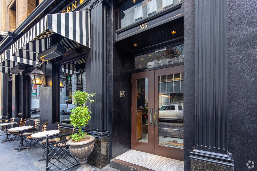 558 Sacramento St, San Francisco, CA for lease - Building Photo - Image 3 of 4