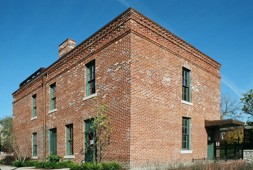 1023 Jefferson St, Kansas City, MO for sale - Primary Photo - Image 1 of 2