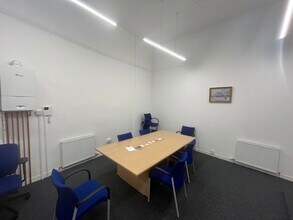 37 Dock St, Dundee for lease Interior Photo- Image 2 of 3