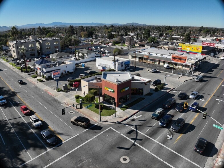 297 E Highland Ave, San Bernardino, CA for sale - Matterport Community - Image 3 of 27