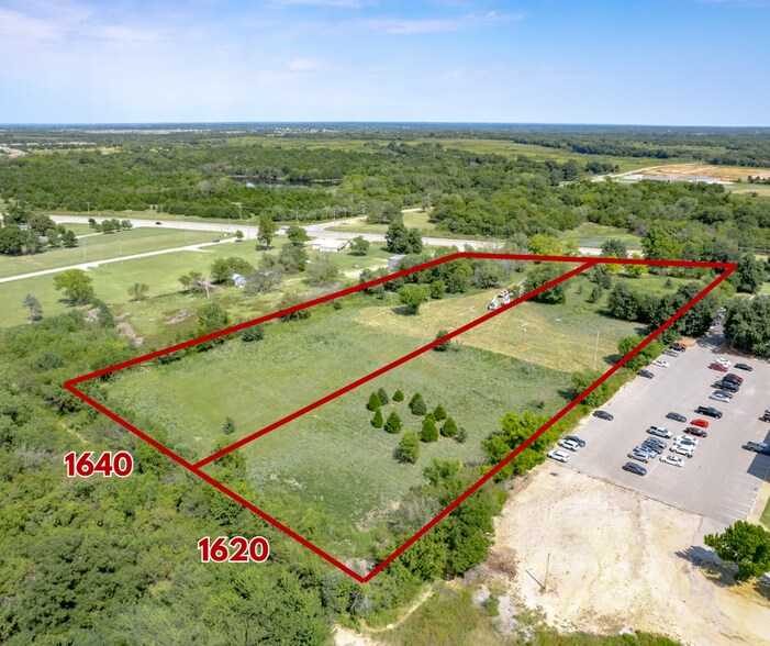 1620/1640 N Main St portefeuille de 2 propriétés à vendre sur LoopNet.ca - Photo du bâtiment - Image 2 de 18