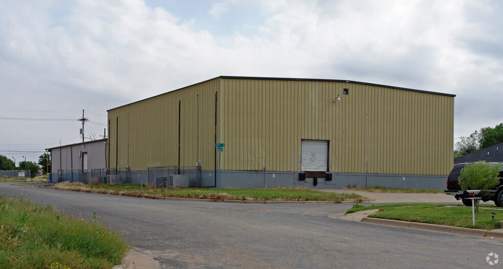 604 30th St, Lubbock, TX à louer - Photo du bâtiment - Image 2 de 50
