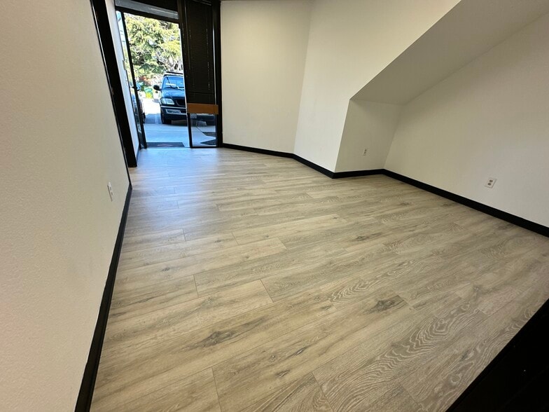 90 Spruce Ave, South San Francisco, CA for lease - Interior Photo - Image 2 of 29