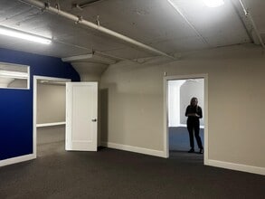1663 Mission St, San Francisco, CA for lease Interior Photo- Image 1 of 4