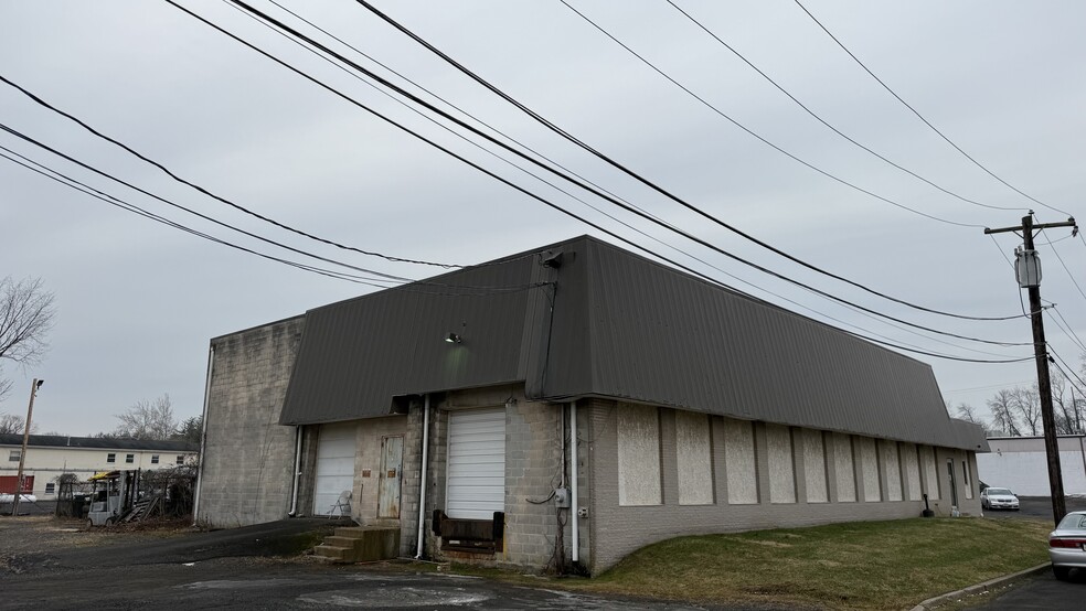 2845 Terwood Rd, Willow Grove, PA for lease - Building Photo - Image 2 of 2