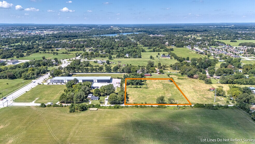 1134 Oak Grove Rd, Springdale, AR à vendre - Photo du bâtiment - Image 2 de 9