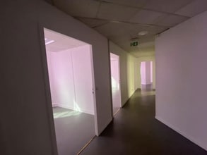 Office in Le Kremlin-Bicêtre for lease Building Photo- Image 2 of 5