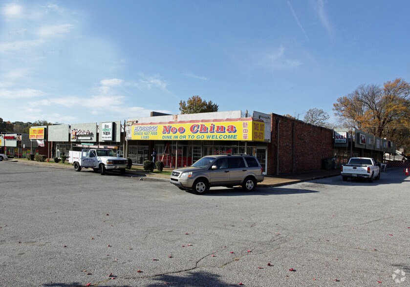 1131-1139 Brownlee Rd, Memphis, TN for lease - Building Photo - Image 2 of 8