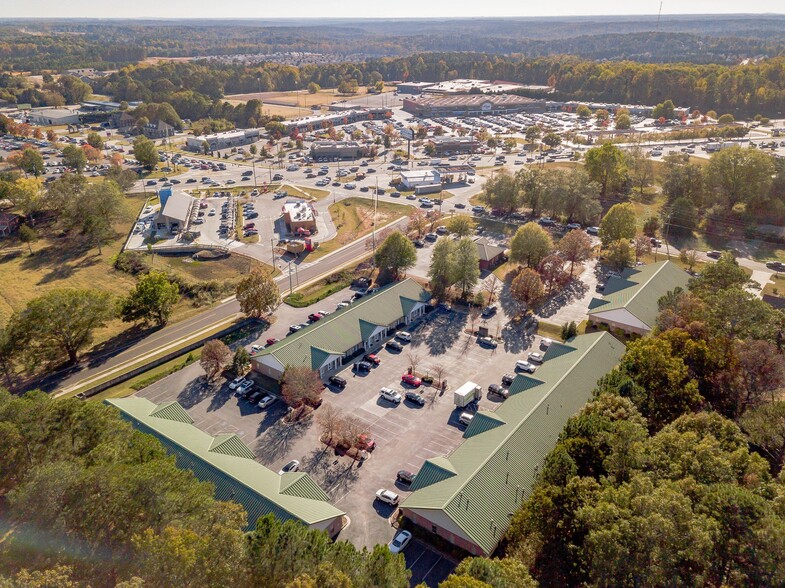 131 Lee Byrd Rd, Loganville, GA à vendre - Photo du bâtiment - Image 3 de 38