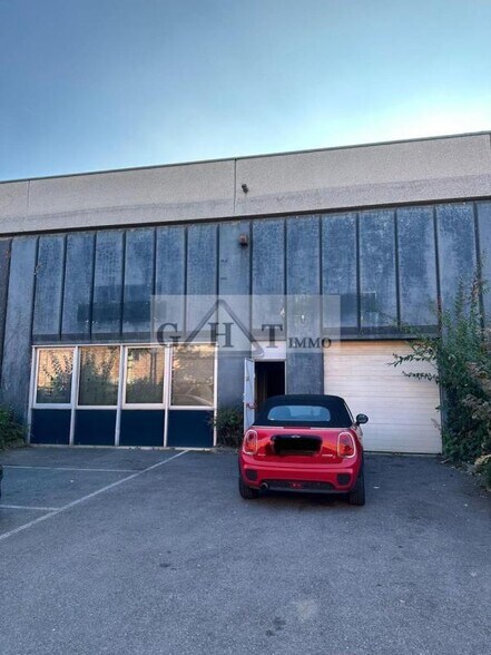 Industrial in Argenteuil for lease - Building Photo - Image 1 of 1