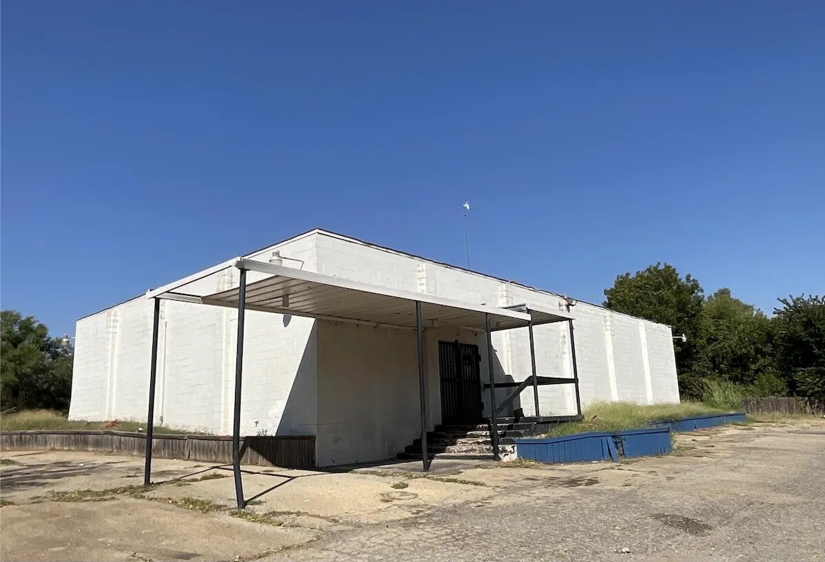 7320 E 6th Ave, Stillwater, OK à vendre Photo du bâtiment- Image 1 de 12
