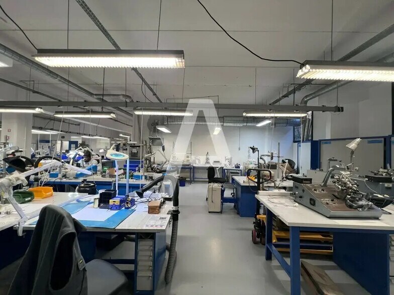 Bureau dans Vitry-sur-Seine à louer - Photo intérieure - Image 2 de 5