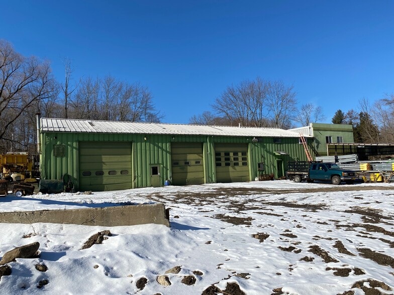 154 Route 202, Somers Township, NY à vendre - Photo du bâtiment - Image 2 de 3
