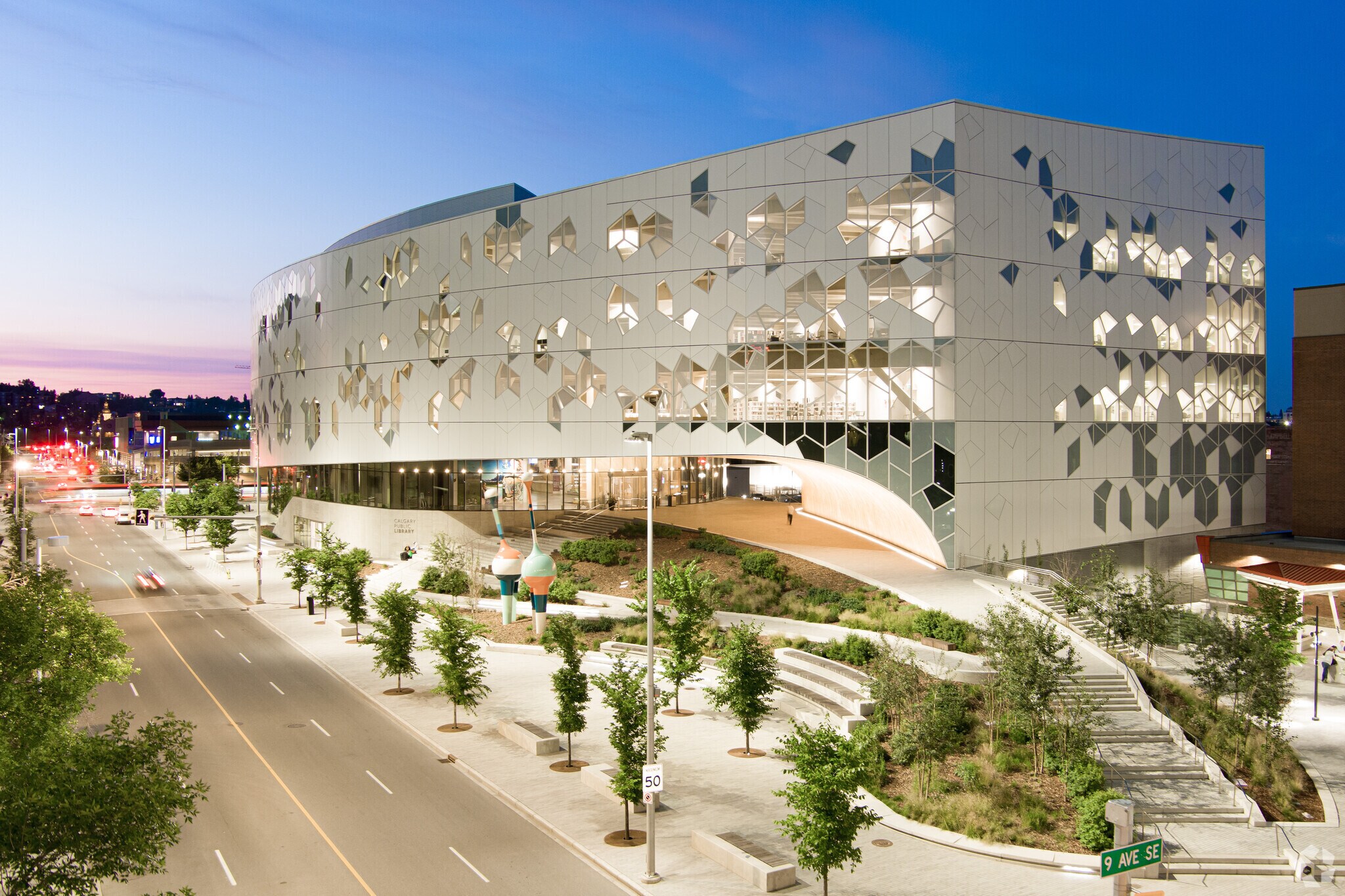 800 3 St SE, Calgary, AB à vendre Photo principale- Image 1 de 1