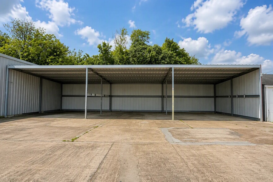 415 Main St, La Marque, TX for lease - Building Photo - Image 3 of 7
