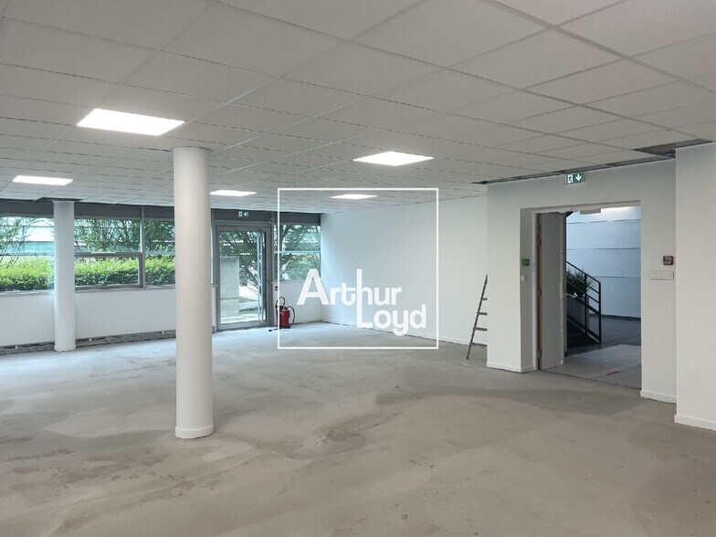 2480 Voie De L'occitanie, Labège à louer - Photo intérieure - Image 2 de 6